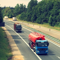 Mýtné sazby pro nákladní auta od poloviny roku 2027 vzrostou